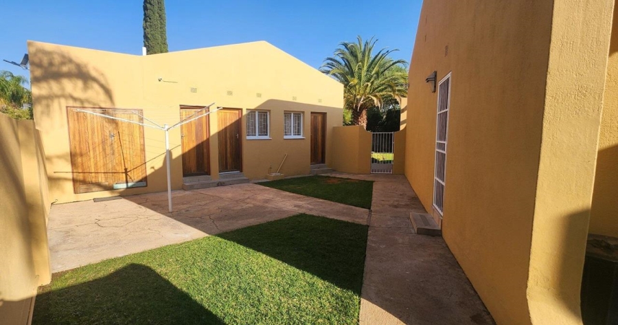 4 Bedroom Property for Sale in Middelpos Northern Cape